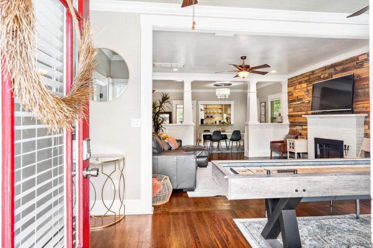 Four Different Options At One Great Location-- 1 - Spacious 3 Bed 2 Bath House Or 2- 2Nd Floor 2 Bed 1 Bath Guesthouse Or 3- 1St Floor Studio Or 3- A Tiny Home Rv Tampa Bagian luar foto